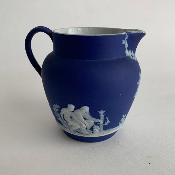 Wedgewood Jasperware Cobalt Creamer Pitcher *HAS REPAIRS* - Picture 3 of 7